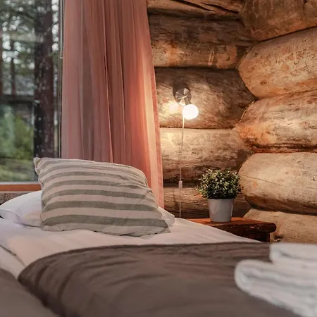 Cozy 4Br Cabin Next To Ski Slopes | Villa Moerri